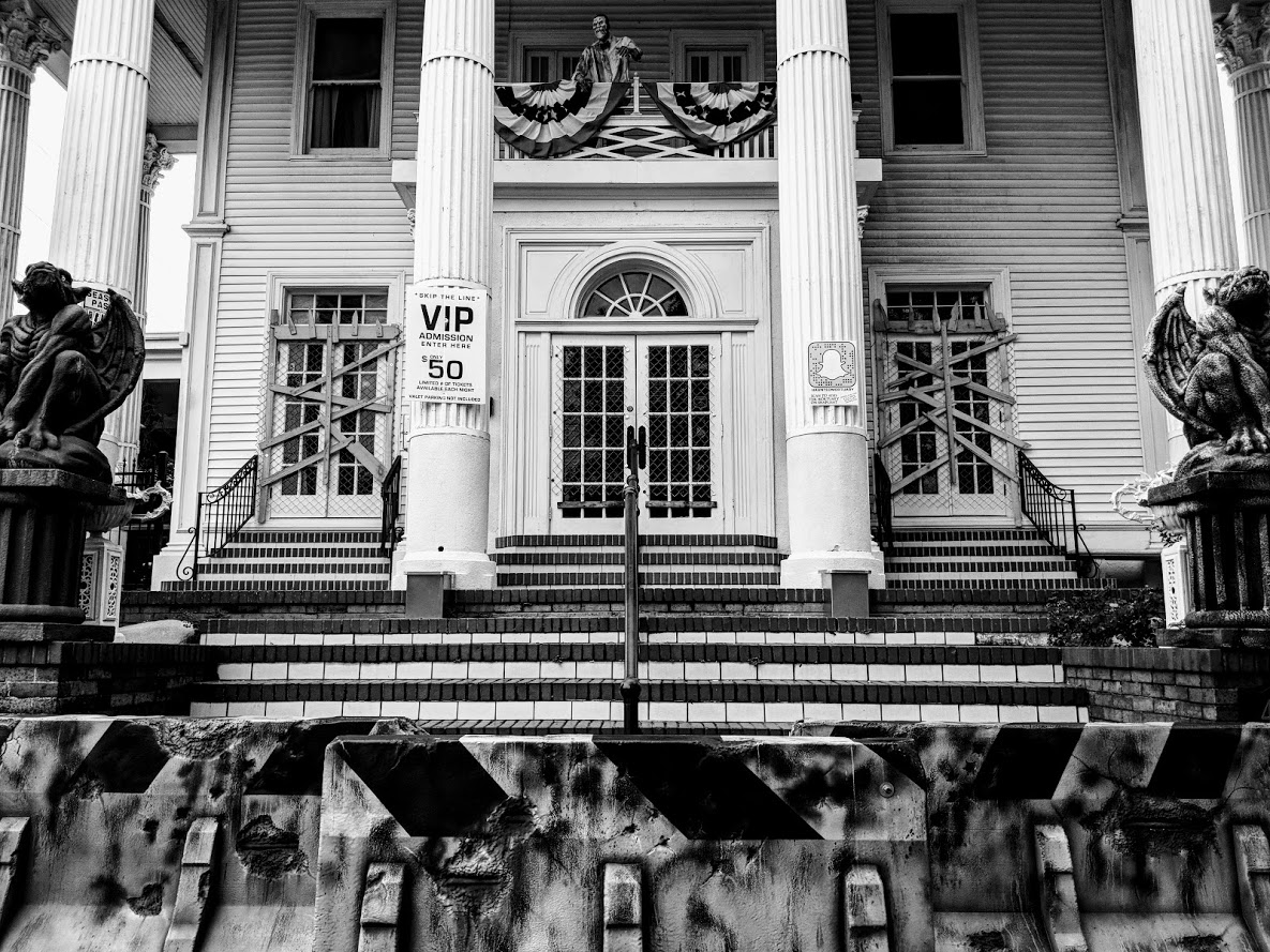 mortuary house new orleans la